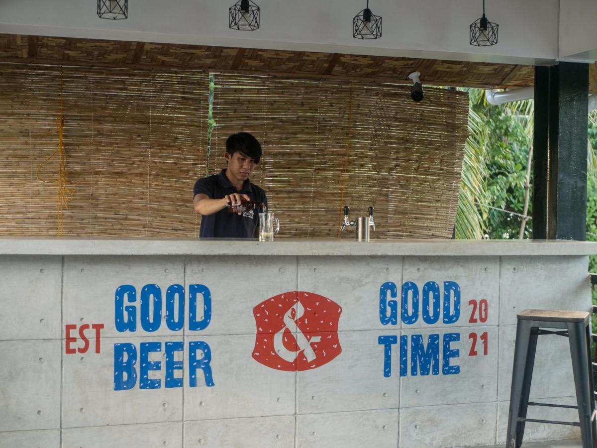 فندق Siargao Bed And Brewery جنرال لونا المظهر الخارجي الصورة