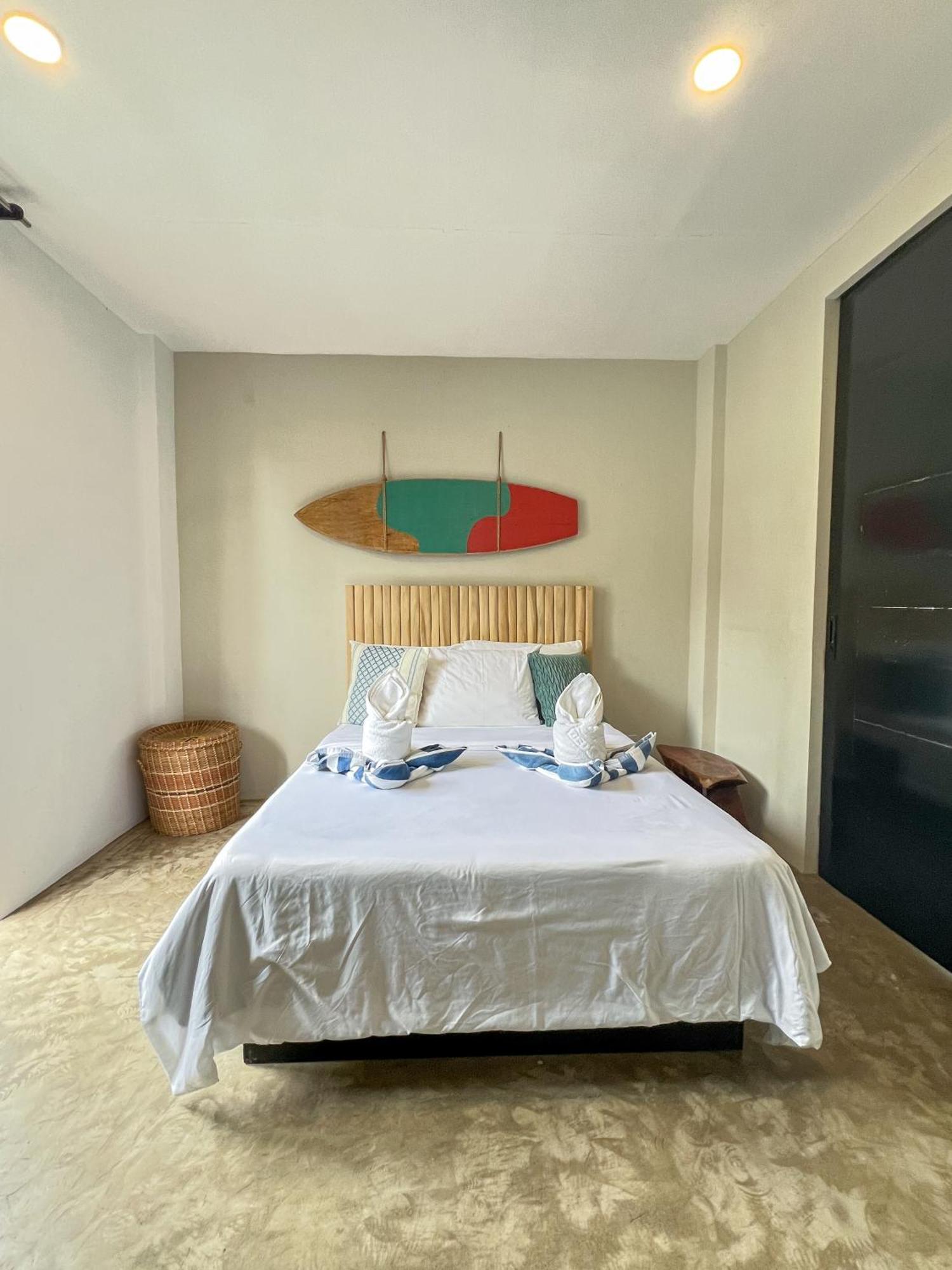 فندق Siargao Bed And Brewery جنرال لونا المظهر الخارجي الصورة