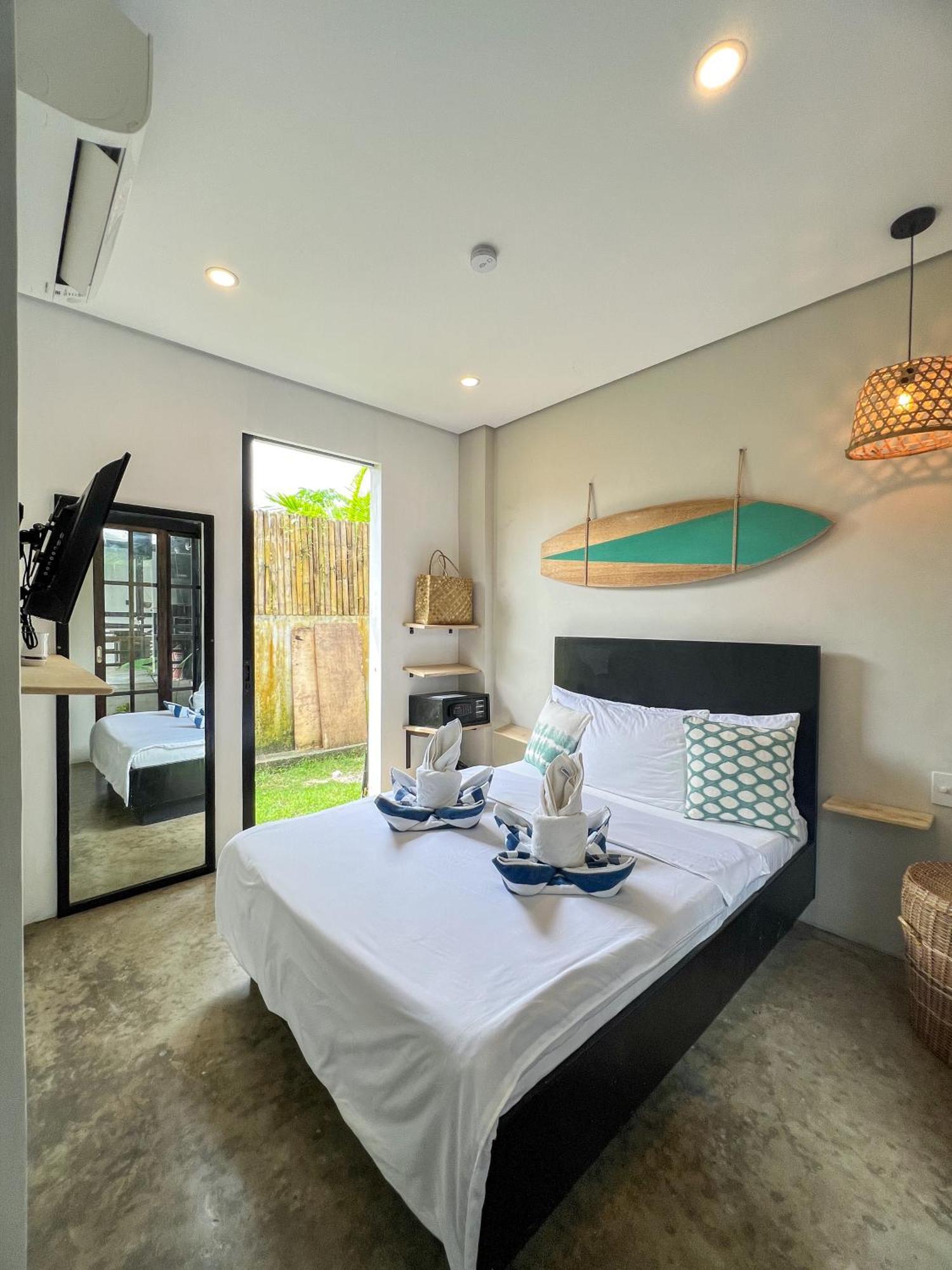 فندق Siargao Bed And Brewery جنرال لونا المظهر الخارجي الصورة